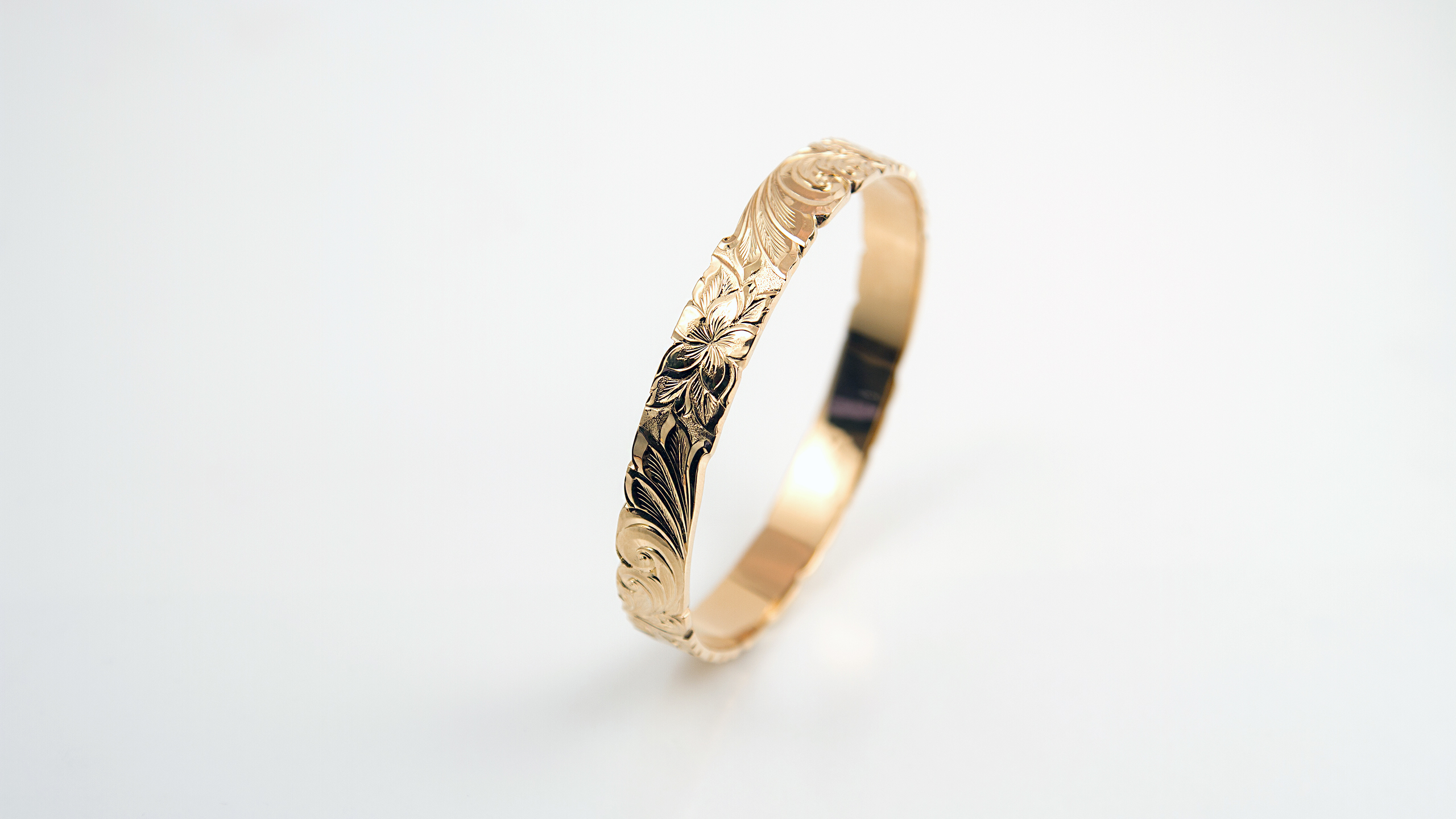 ハワイアンジュエリー・ハワイアンバングル