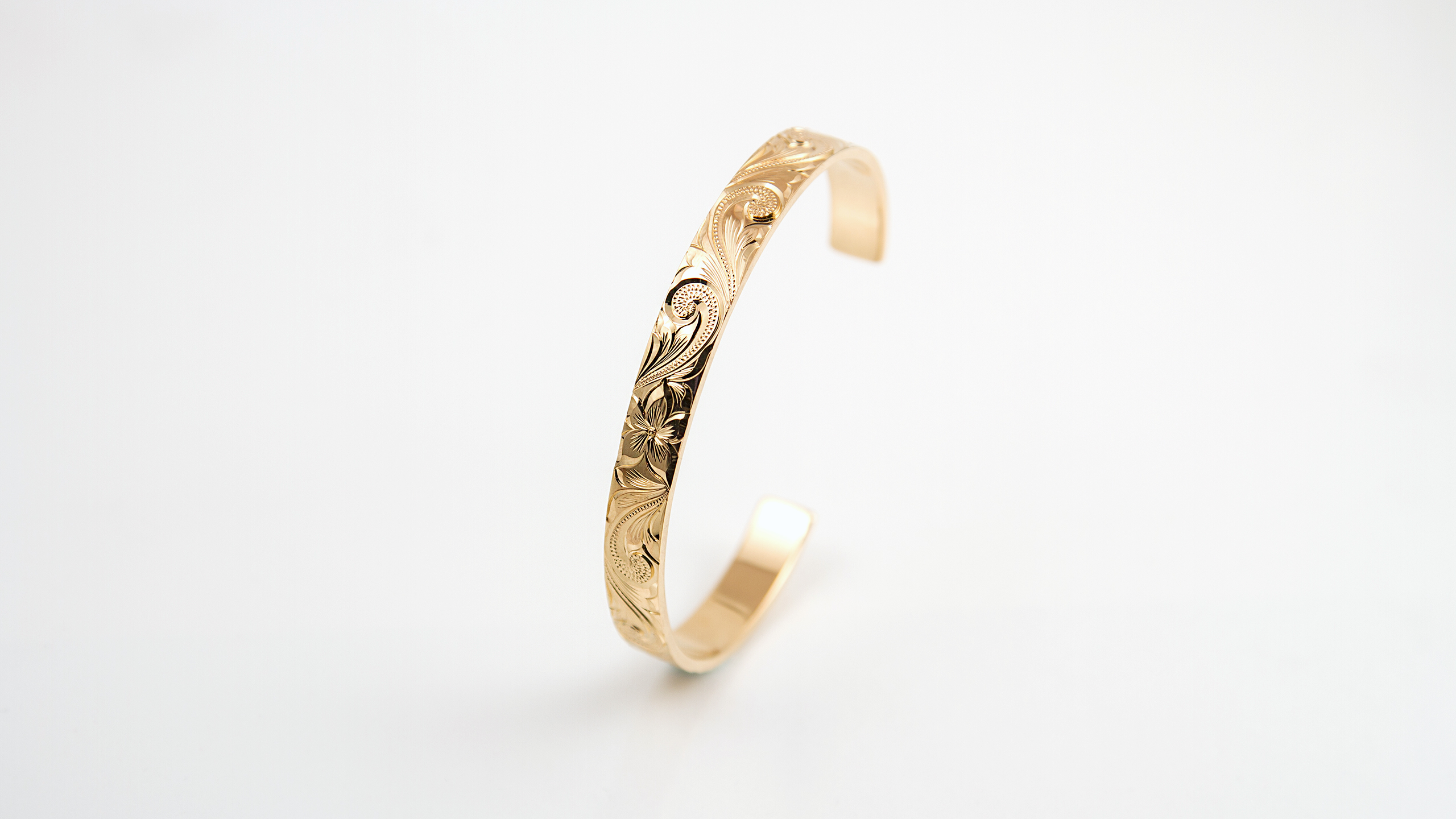 ハワイアンジュエリー・ハワイアンバングル