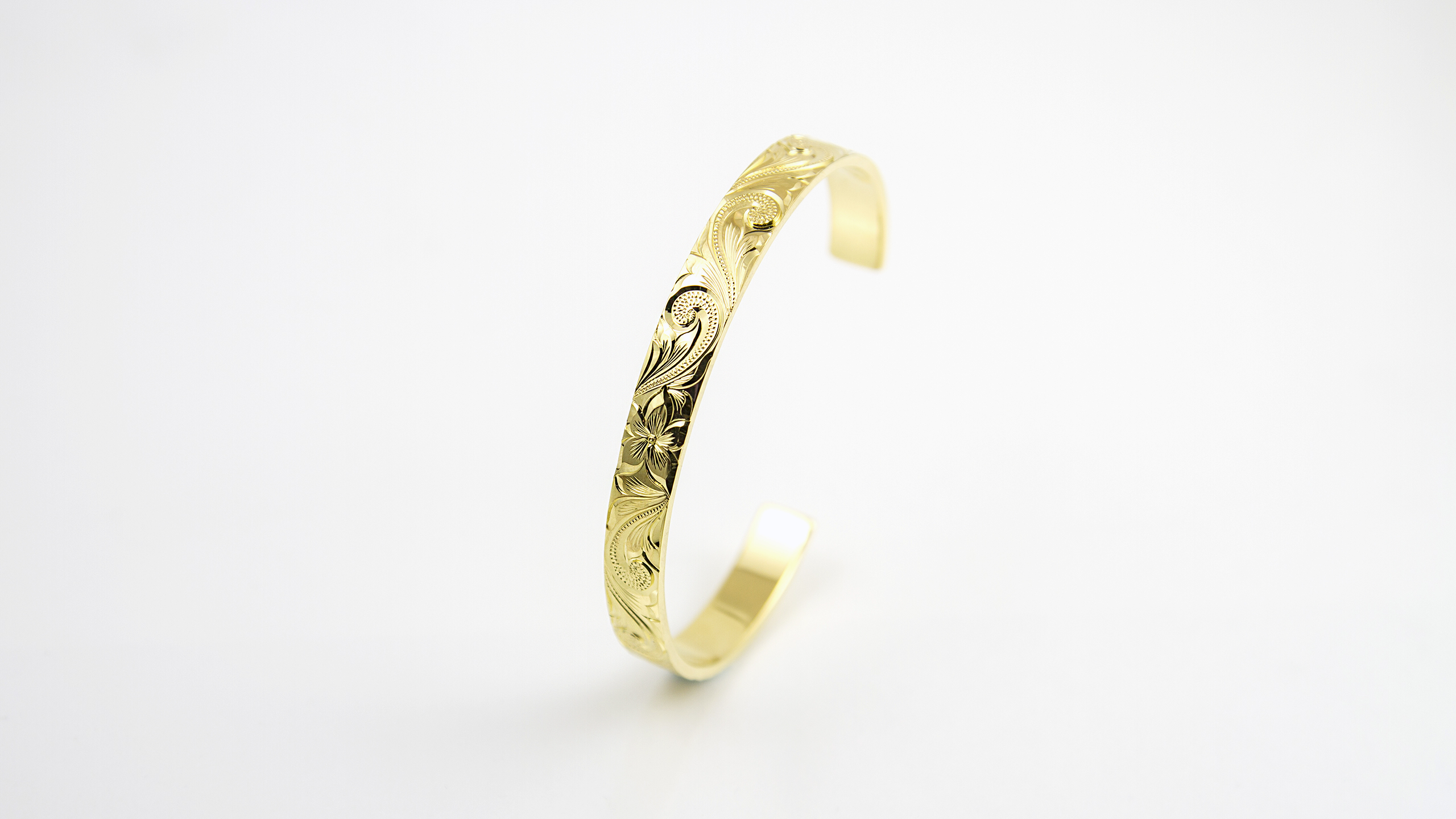 ハワイアンジュエリー・ハワイアンバングル